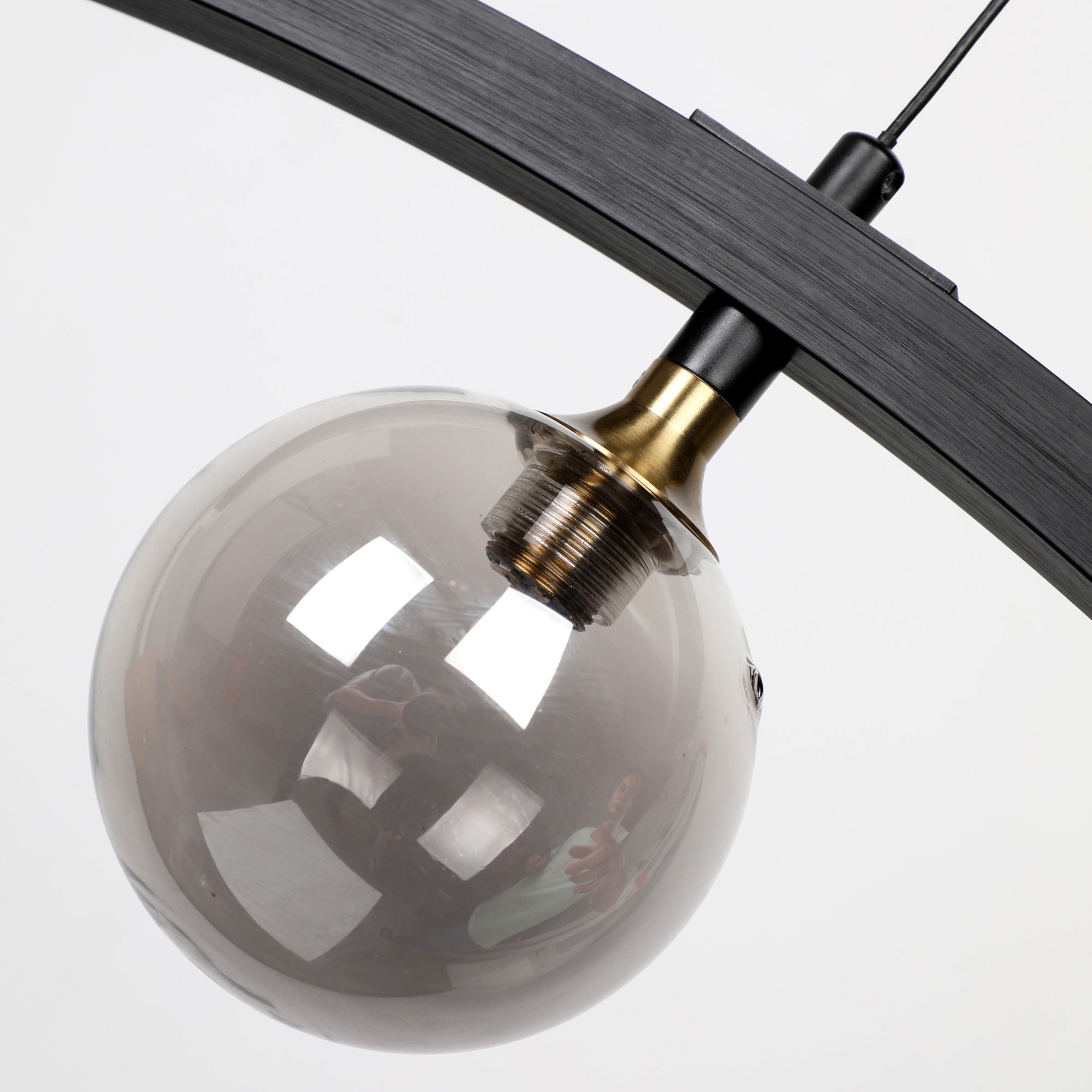 Smafan Smoky Gray Glass Shade Creative LED Pendant Light features beautiful smoky gray glass shade.Bring a touch of glamour to your space with this one-of-a-kind pendant.This one-light glass pendant light is a dramatic addition to any room,elevate your living area with the beautiful artistry of this pendant.Crafted with one smoky gray galss shade,it shows the art and the beauty of simpleness.Smoky gray glass gives people a sense of romance and mystery.